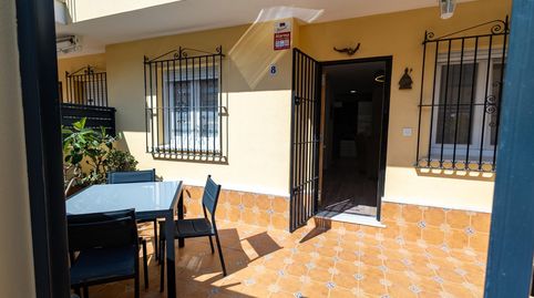 Foto 2 de Casa adosada en venta en Playa de la Regla, Chipiona