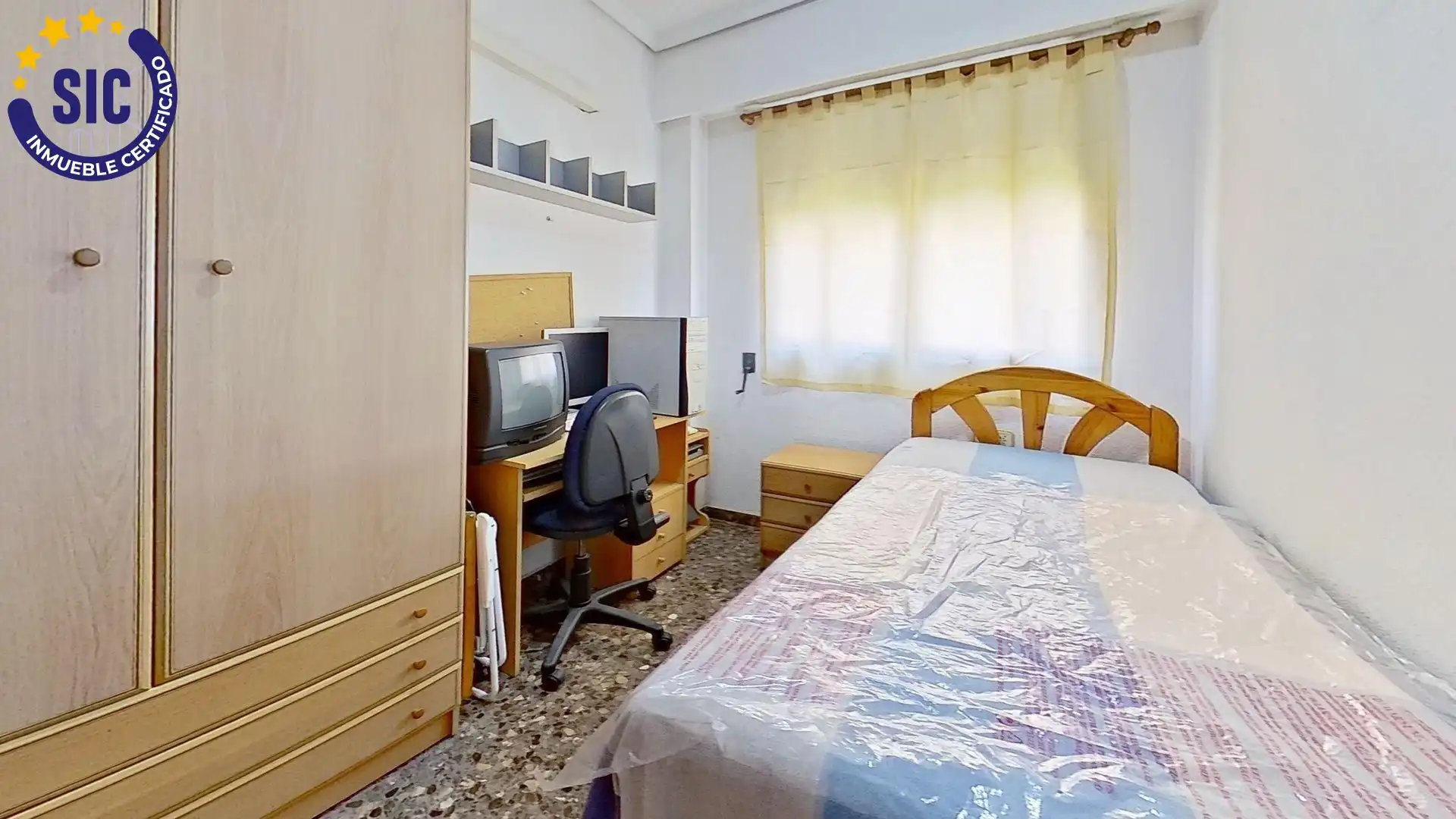Habitación de Piso en venta en Valencia con Aire acondicionado, Calefacción y Balcón