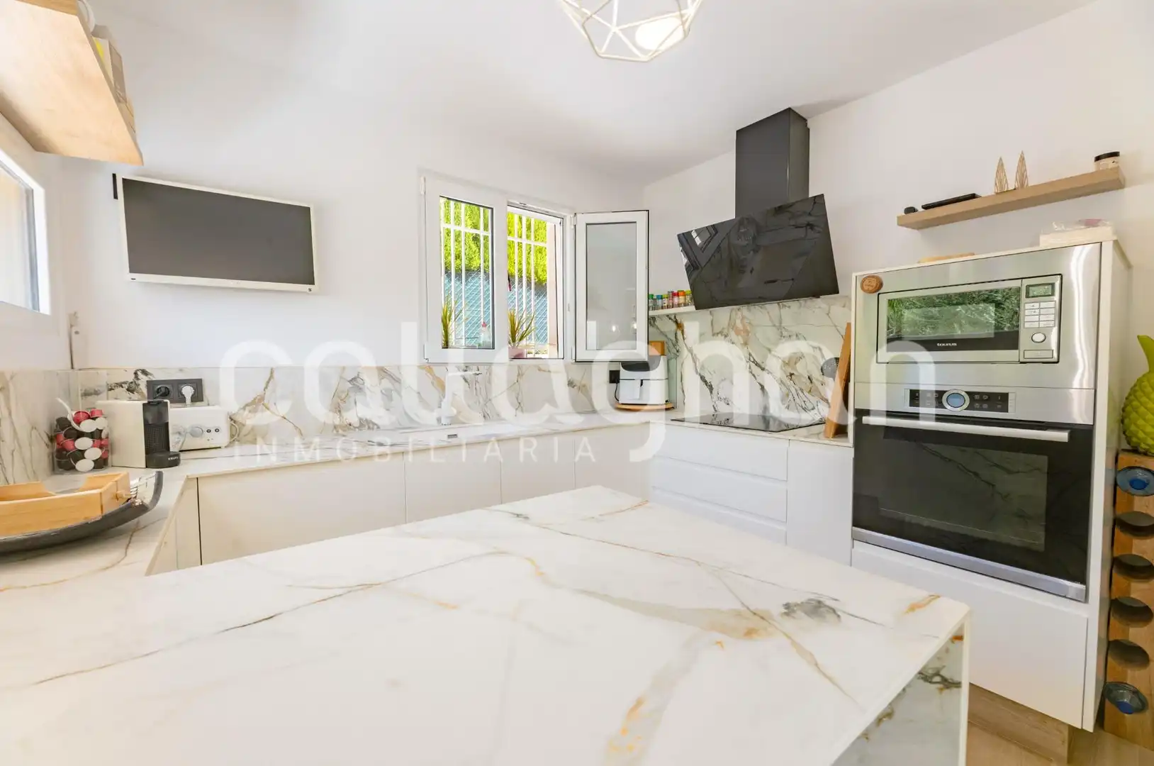 Cocina de Casa o chalet en venta en L'Eliana con Aire acondicionado, Calefacción y Piscina