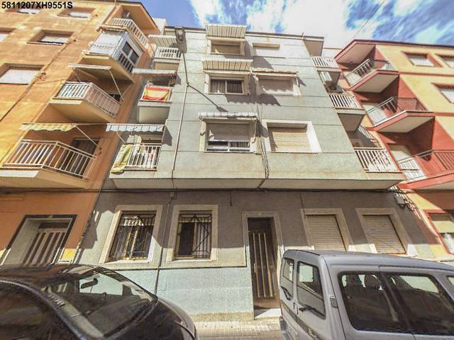 Piso en Venta en C/ Maestro Ramis en Novelda