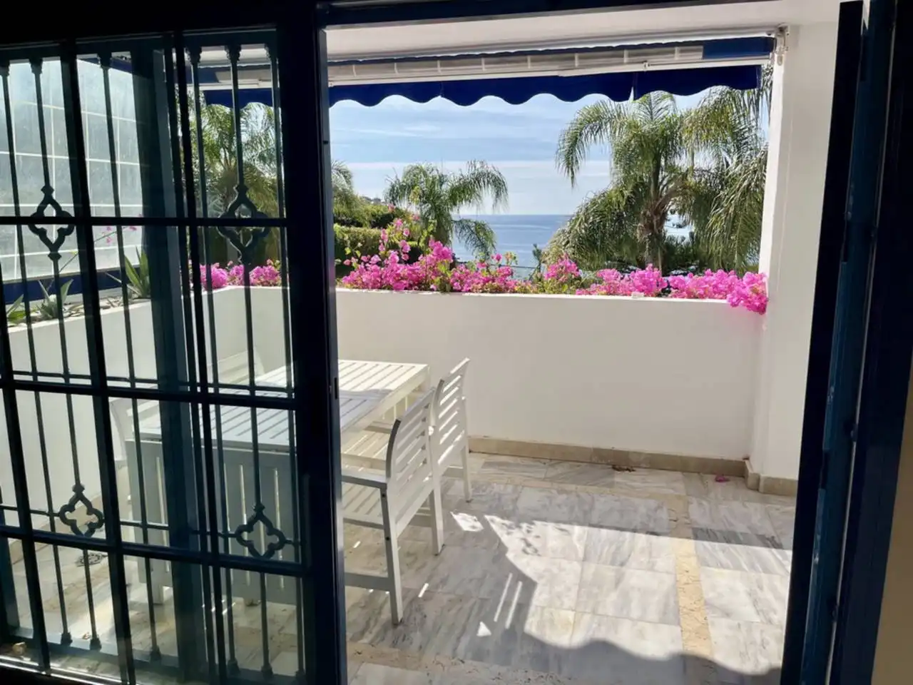 Terrasse von Wohnungen zum Verkauf in Almuñécar mit Klimaanlage, Terrasse und Abstellraum