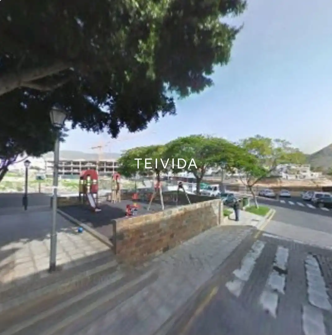 Vista exterior de Piso en venta en Arona con Aire acondicionado y Trastero