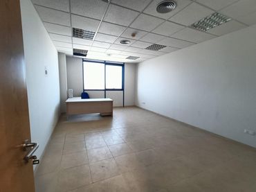 Büro mit Aufzug zur Miete in Norte