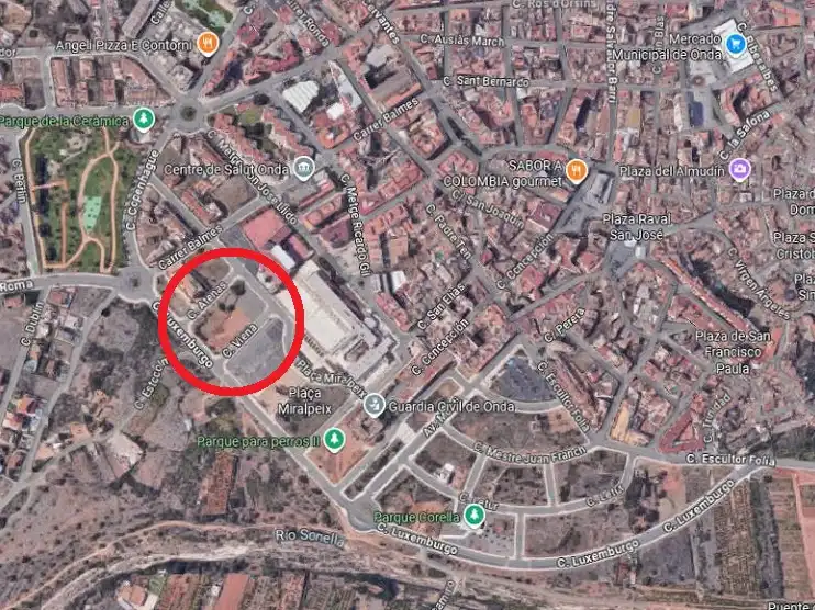 Wohnbaugrundstück zum Verkauf in Calle Viena 8, imagen 11