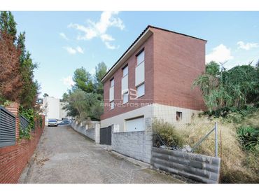 Maison à vendre à Corbera de Llobregat