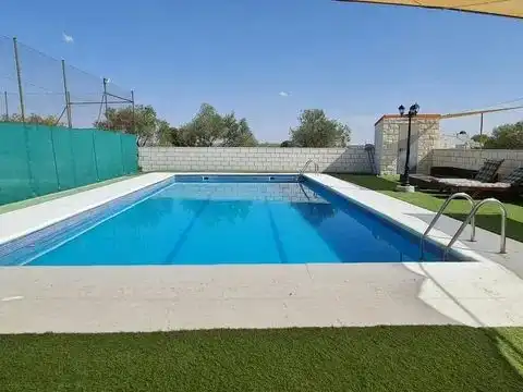 Piscina de Casa o chalet en venta en Escalona, Toledo