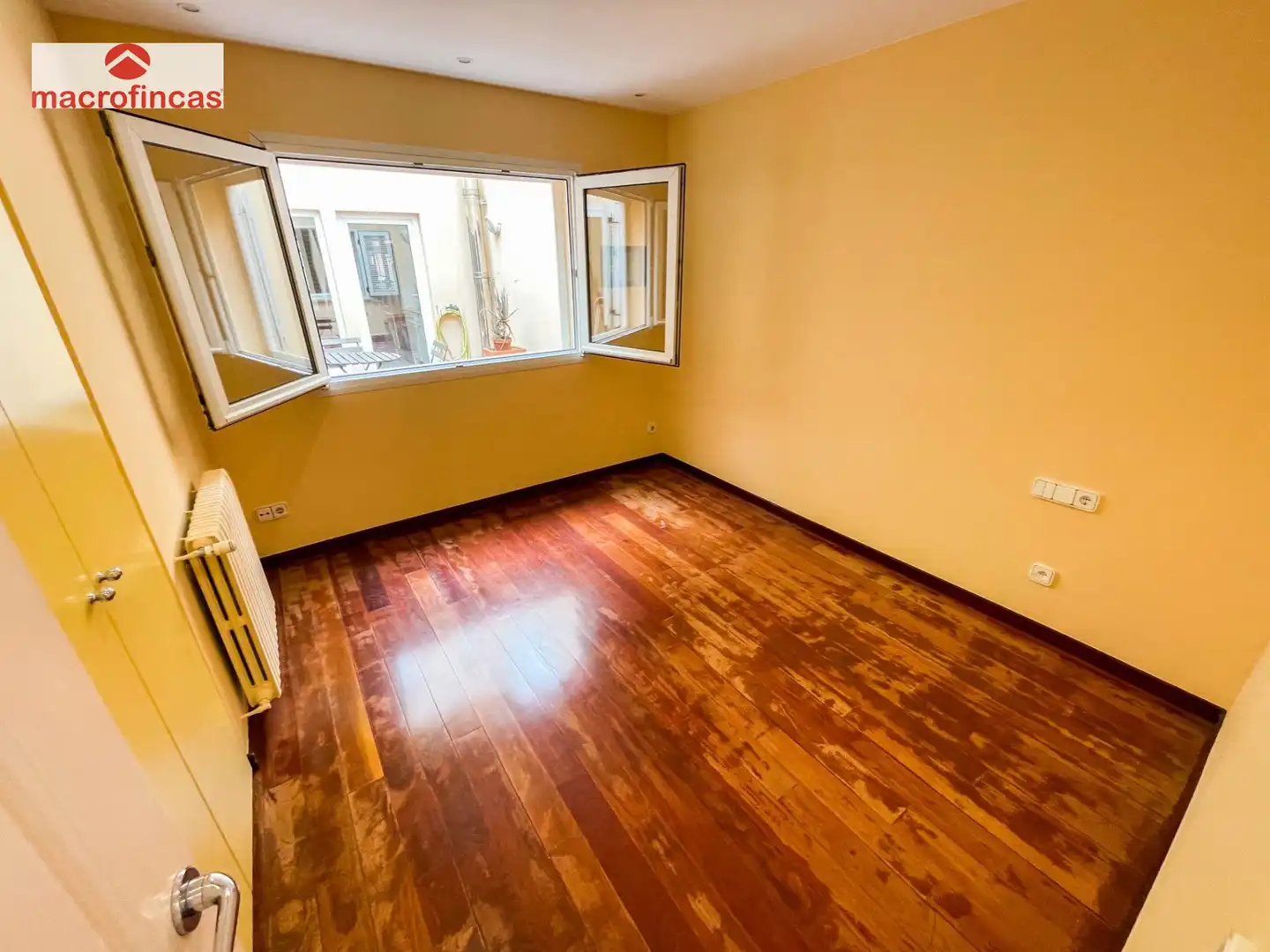 Habitación de Casa o chalet en venta en Martorell con Aire acondicionado, Calefacción y Parquet