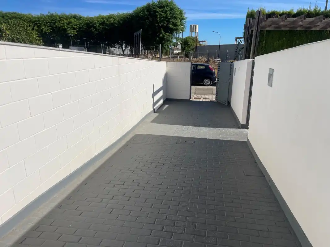 Adosado con piscina en venta en Carrer Elionor Ripoll, imagen 68