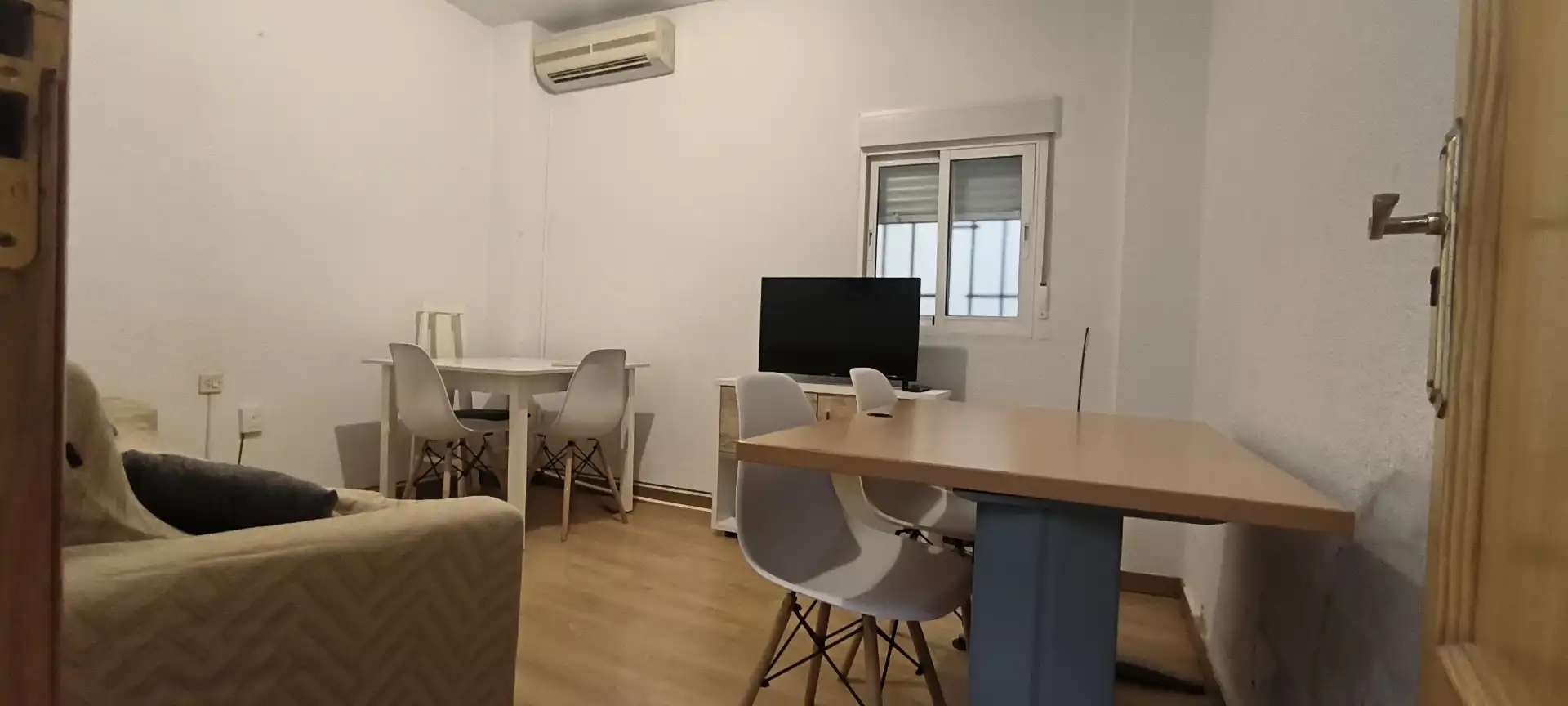 Flat for sale in Almería  with Air Conditioner, Furnished and Oven