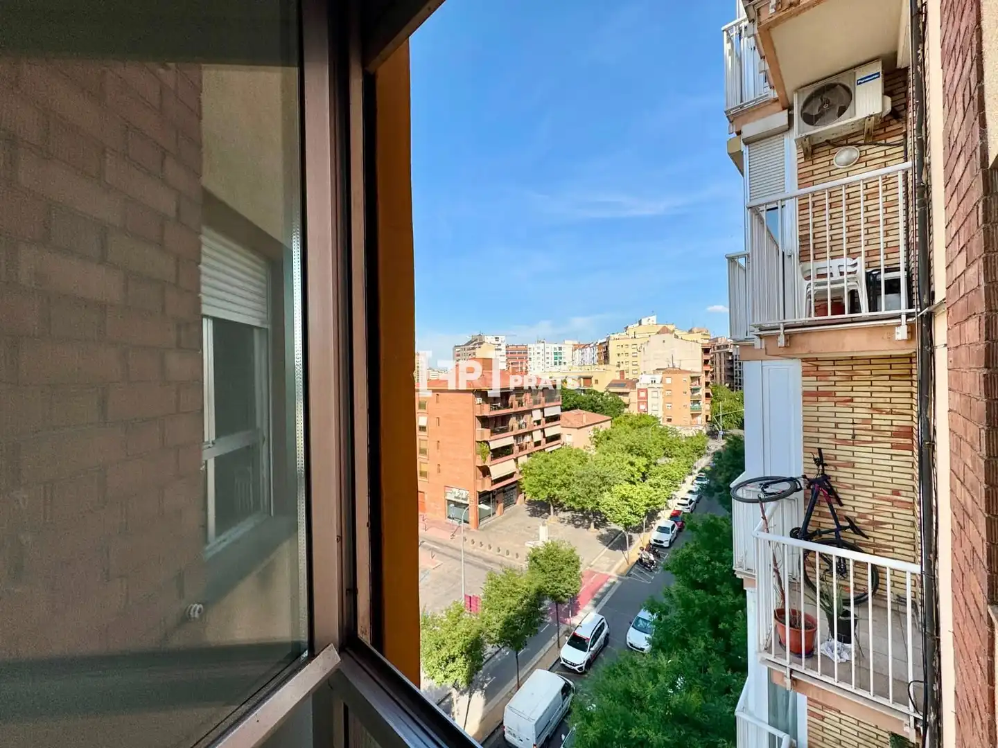 Vista exterior de Pis en venda en Lleida amb Calefacció