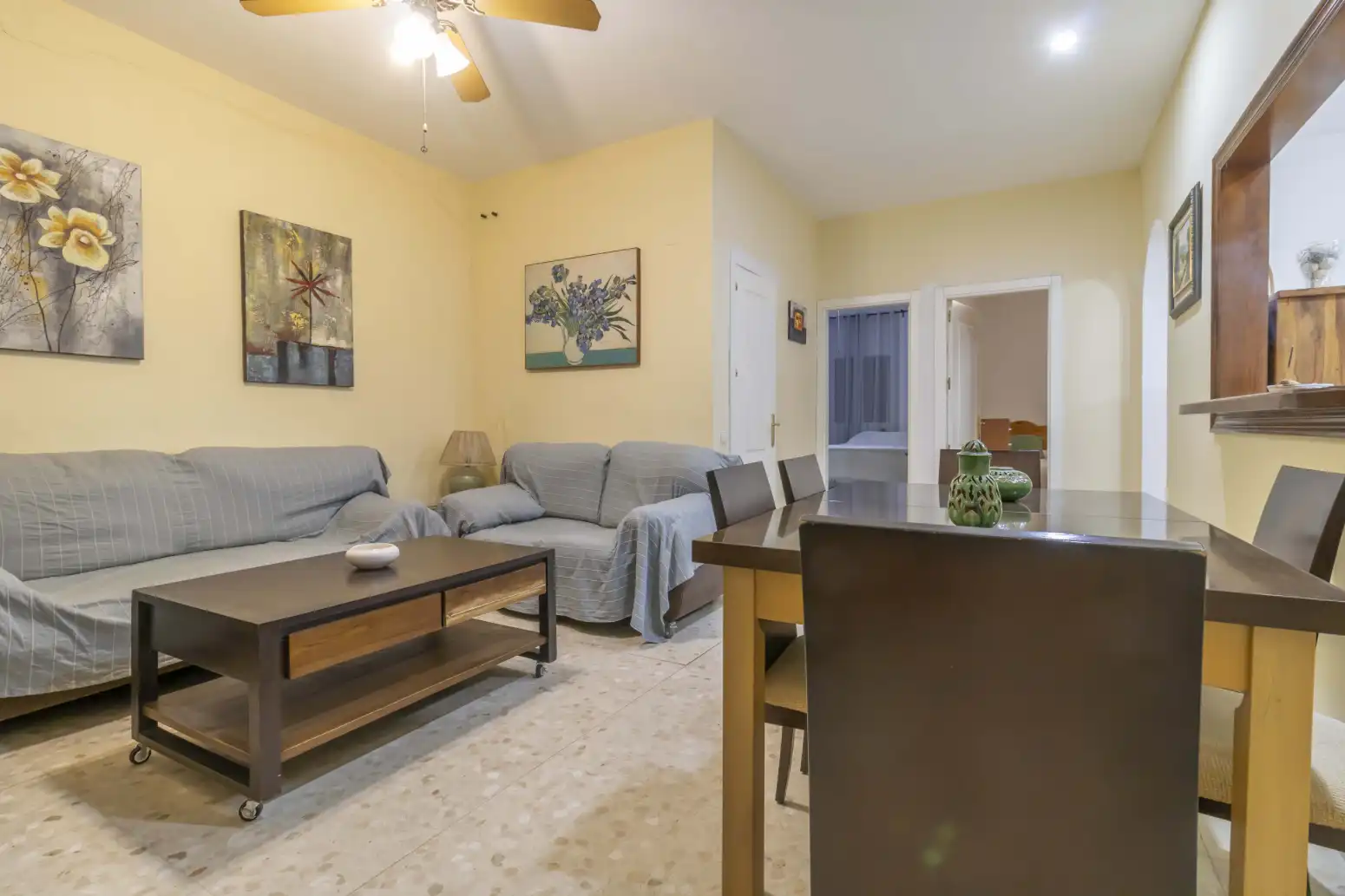 Living room of Houses for sale in Carmona  with Air Conditioner, Private garden and Swimming Pool