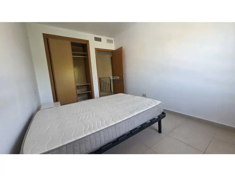 Dormitori de Dúplex en venda en Pedreguer amb Calefacció i Moblat