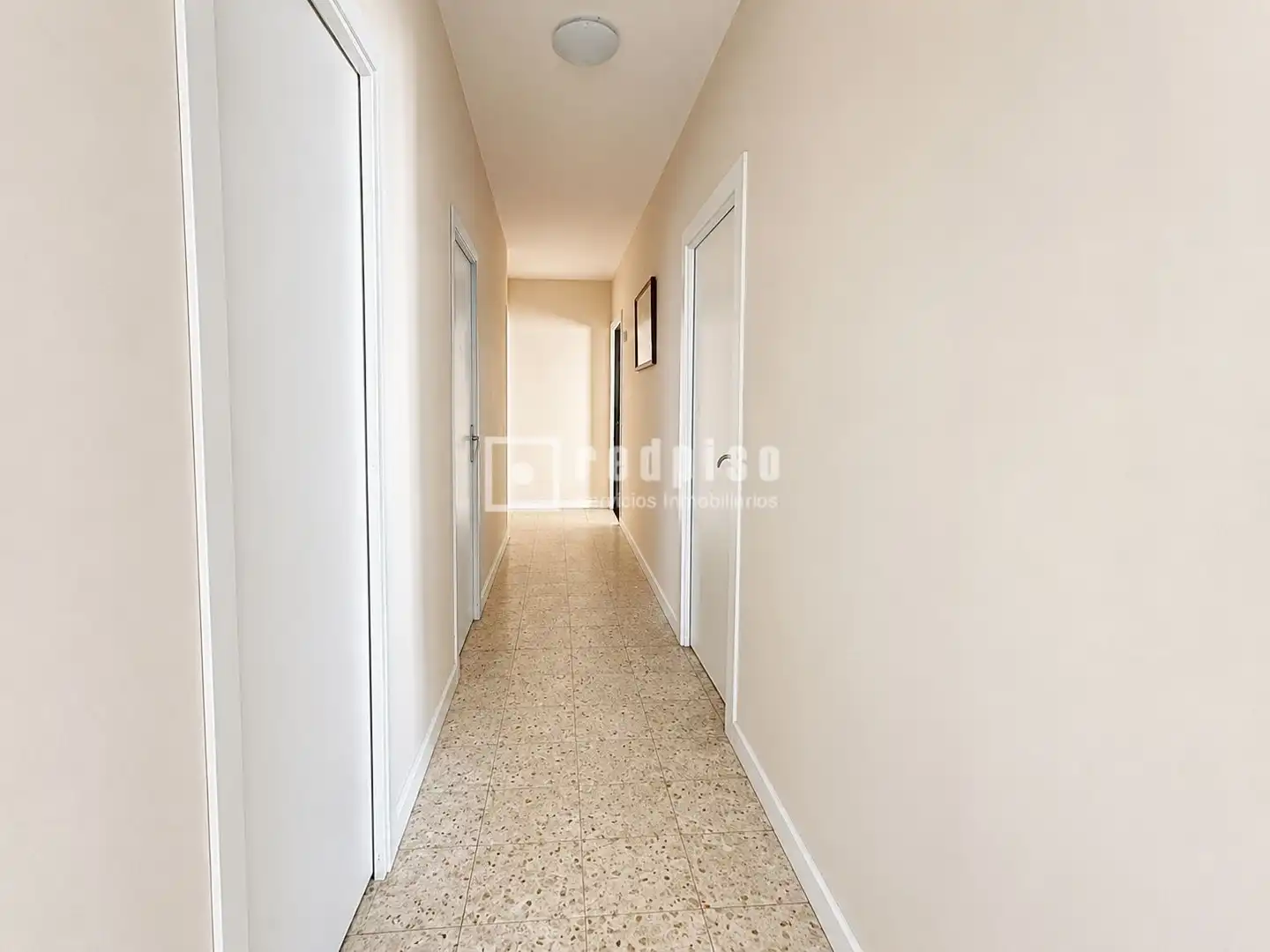 Wohnung zum Verkauf in Guadalajara mit Heizung, Terrasse und Möbliert