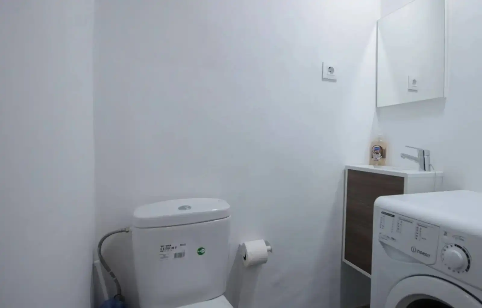 Bathroom of Flat for share in Ciutat Vella