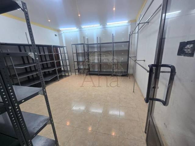 Local comercial en Venta en Ondarroa Kalea en Txurdinaga