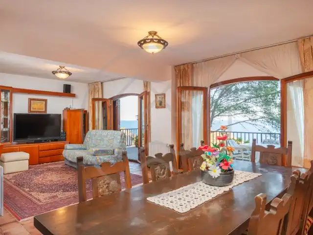 Esszimmer von Haus oder Chalet zum Verkauf in Palafrugell mit Klimaanlage, Heizung und Privatgarten