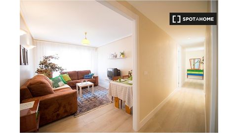 Foto 5 von Zimmer in Txurdinaga, Bilbao