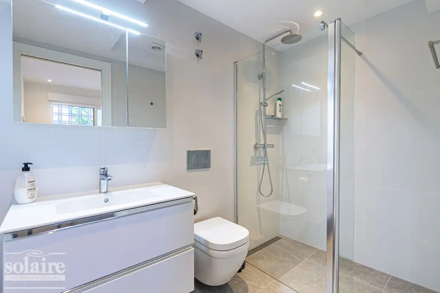 Bany de Apartament de lloguer en Altea amb Aire condicionat, Calefacció i Terrassa