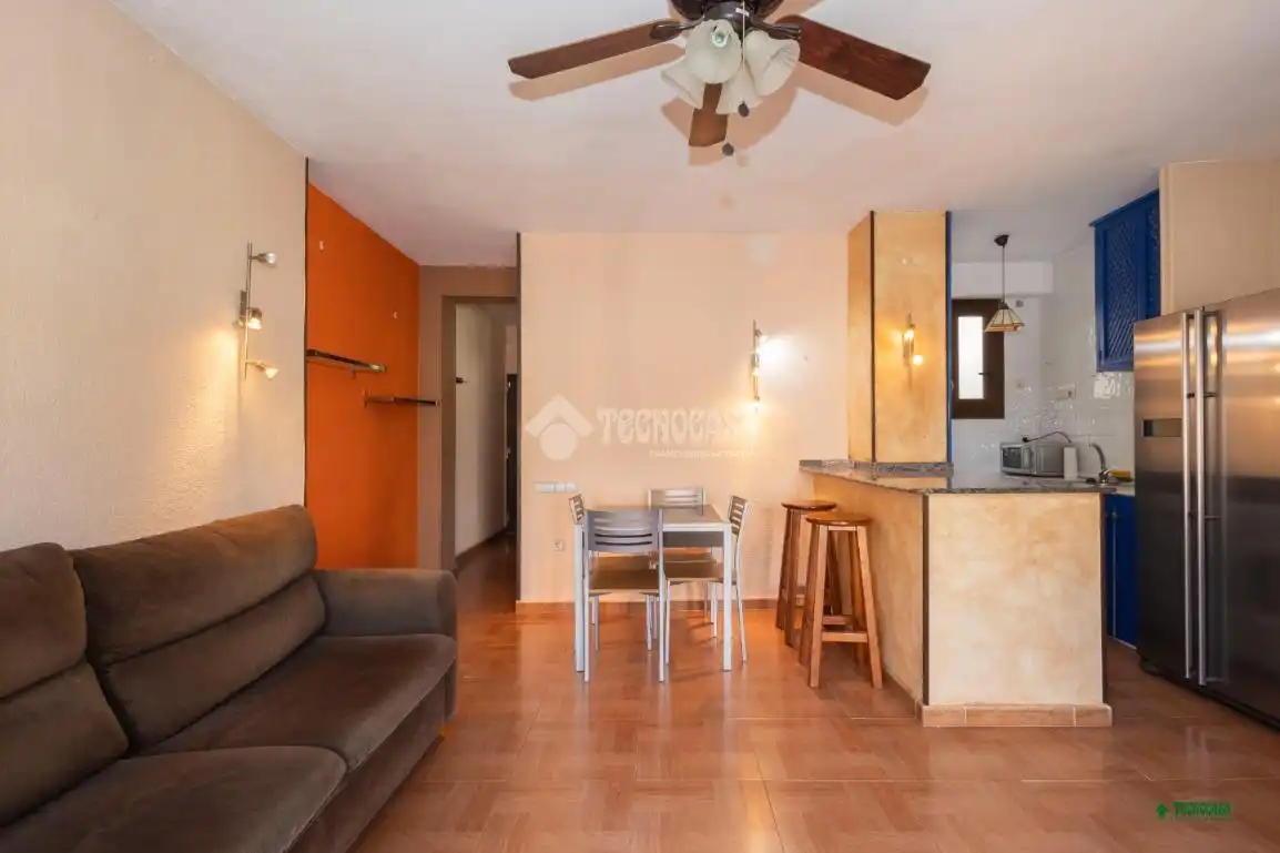 Sala de estar de Piso en venta en Almería con Terraza