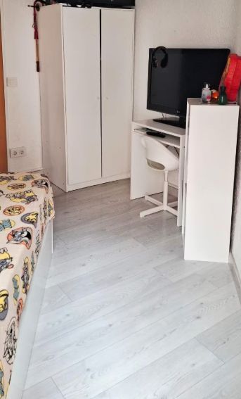 Bedroom of Flat to rent in  Valencia Capital  with Furnished, Oven and Washing machine