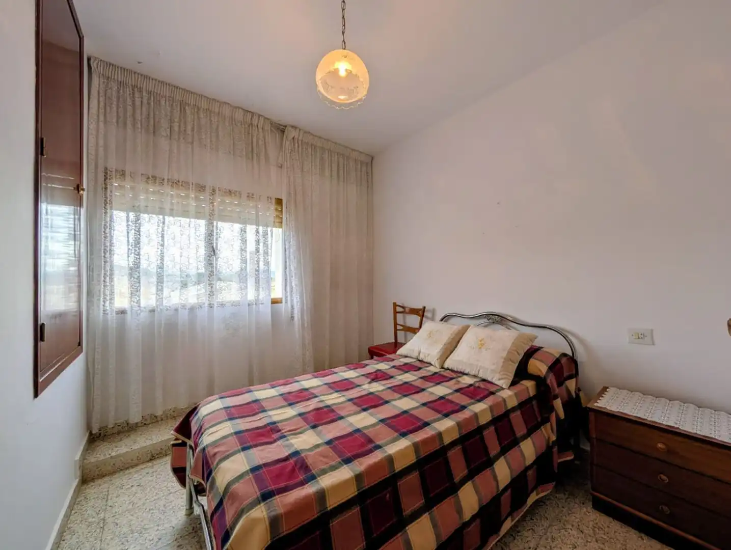 Dormitori de Casa o xalet en venda en Loja amb Aire condicionat, Terrassa i Traster