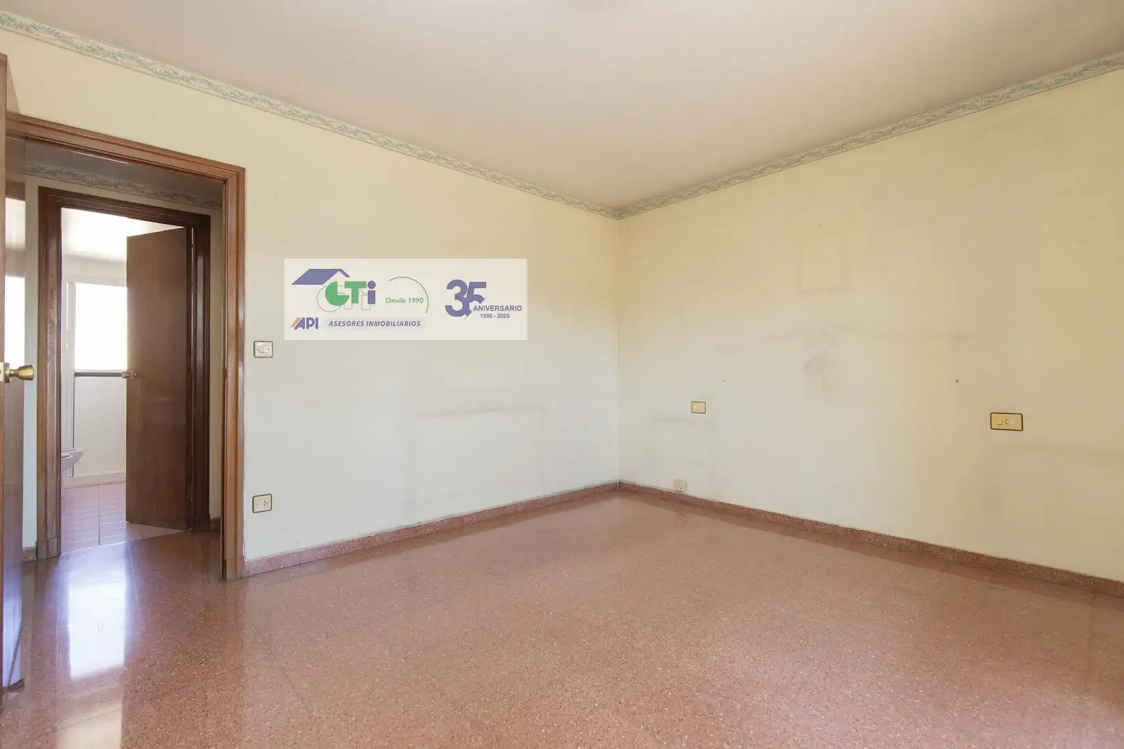 Habitación de Piso en venta en Zaragoza