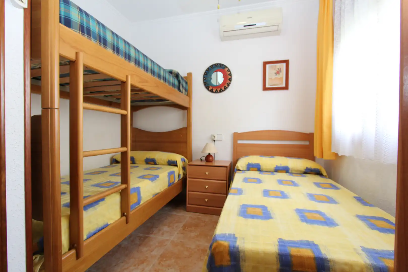 Habitación de Casa adosada en venta en Mont-roig del Camp con Calefacción, Jardín privado y Terraza