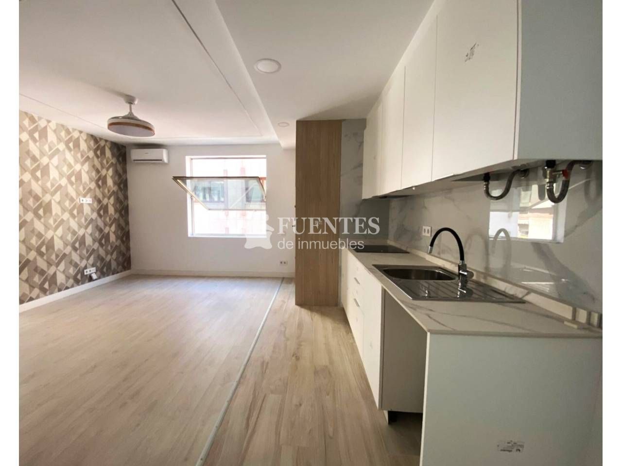 Kitchen of Flat for sale in Alicante / Alacant  with Air Conditioner