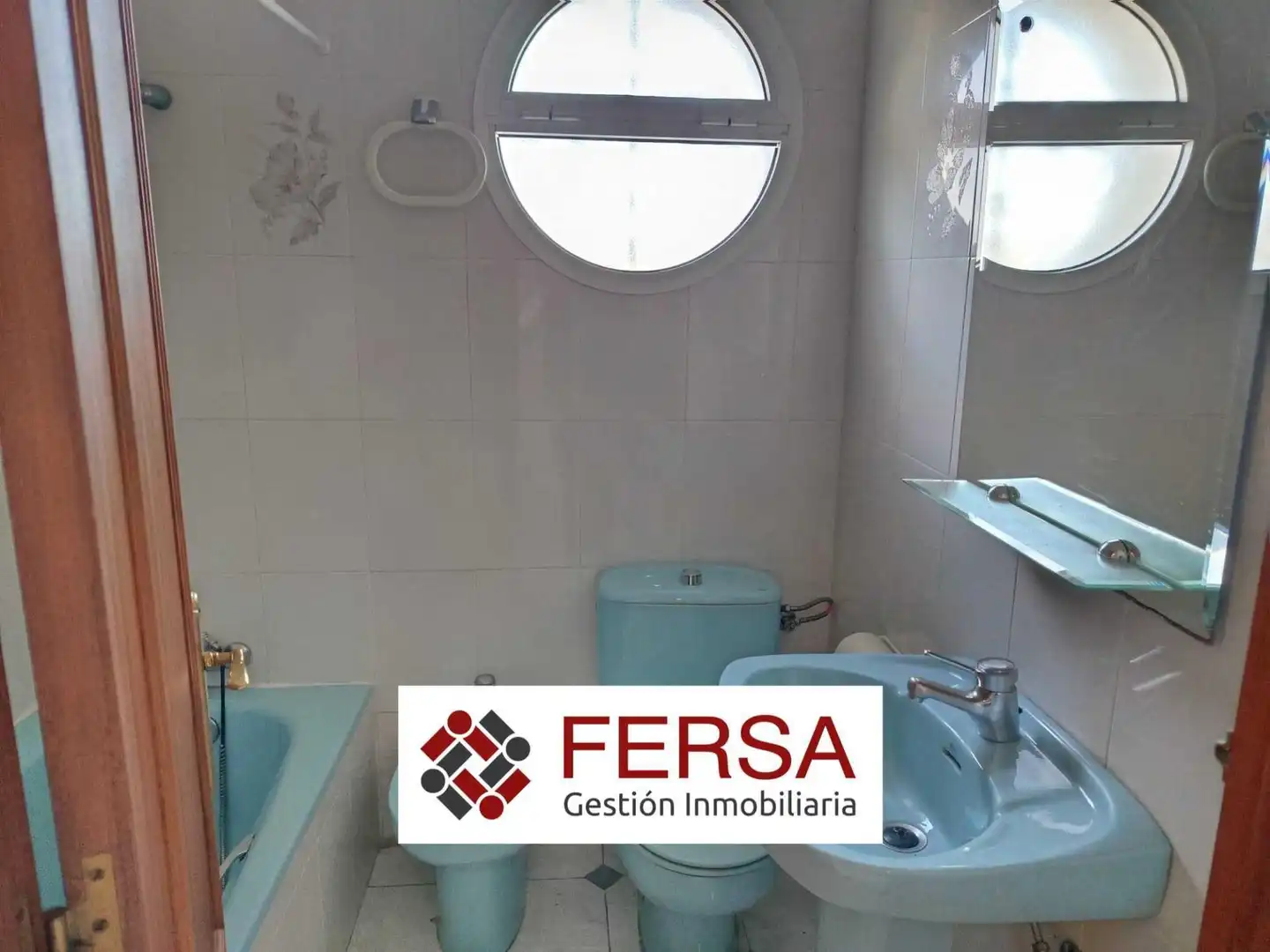 Bathroom of Houses for sale in El Puerto de Santa María  with Private garden, Terrace and Storage room