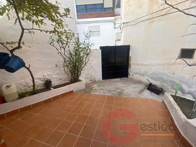 Houses for sale in Otívar
