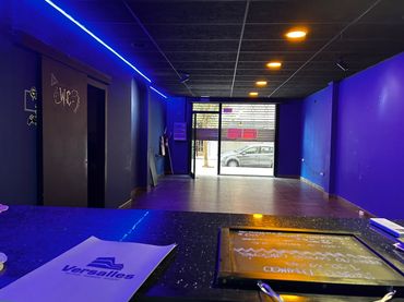 Local comercial en venda a Els Pins