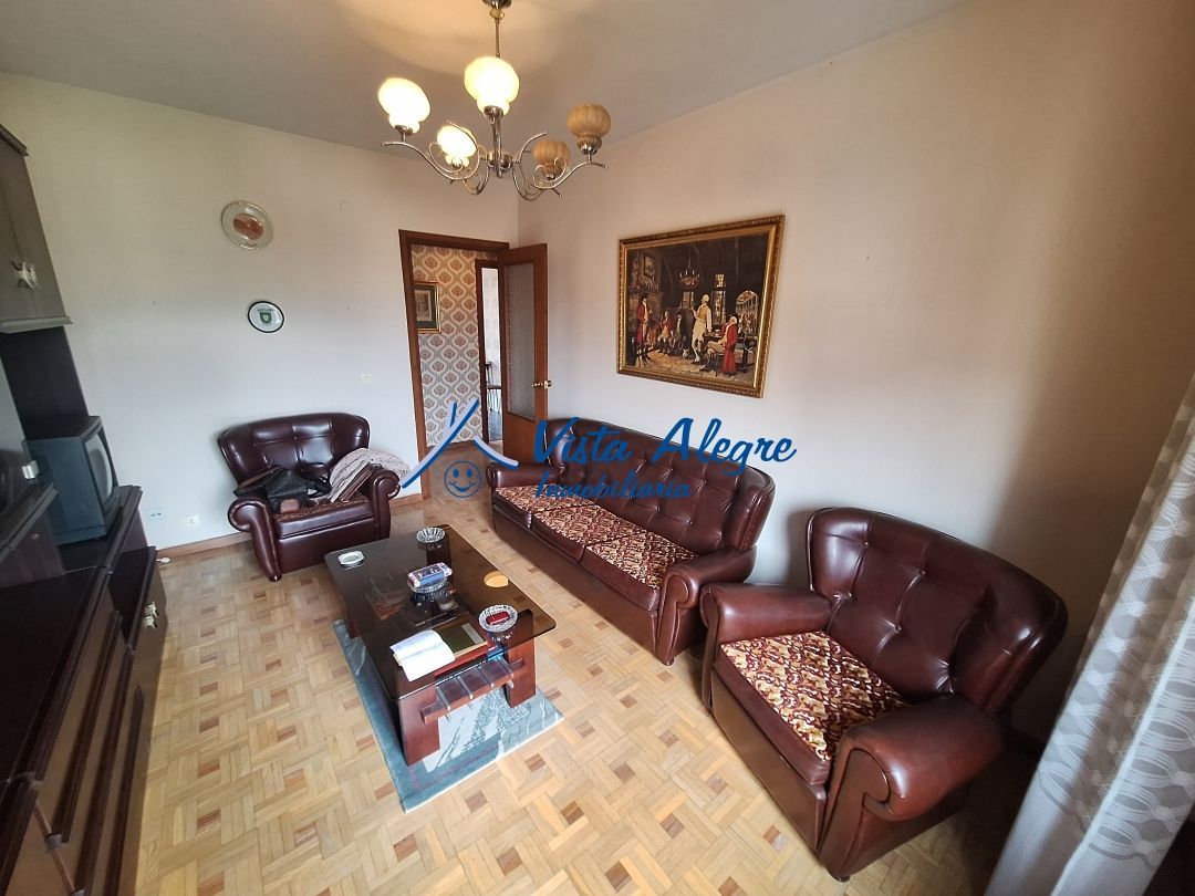 Living room of Apartment for sale in Haro  with Terrace, Furnished and Balcony