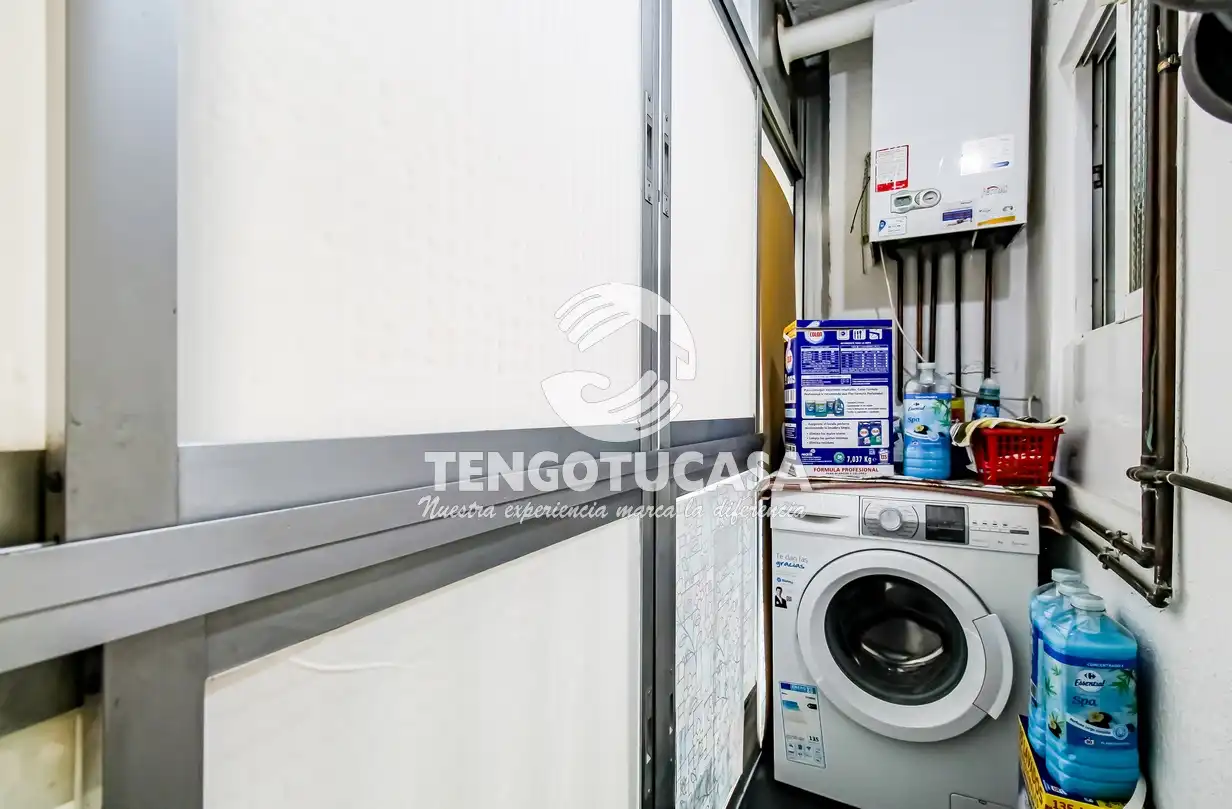 Piso en venta en Madrid con Aire acondicionado, Calefacción y Amueblado