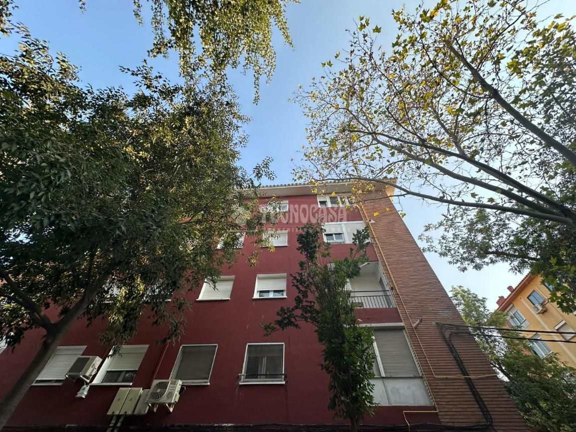 Exterior view of Flat for sale in  Zaragoza Capital  with Heating