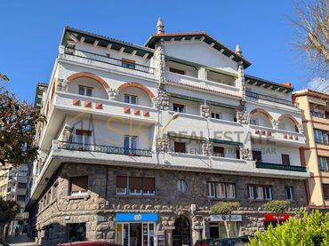 Appartamento con ascensore in vendita a Calle Iglesia Nueva 5