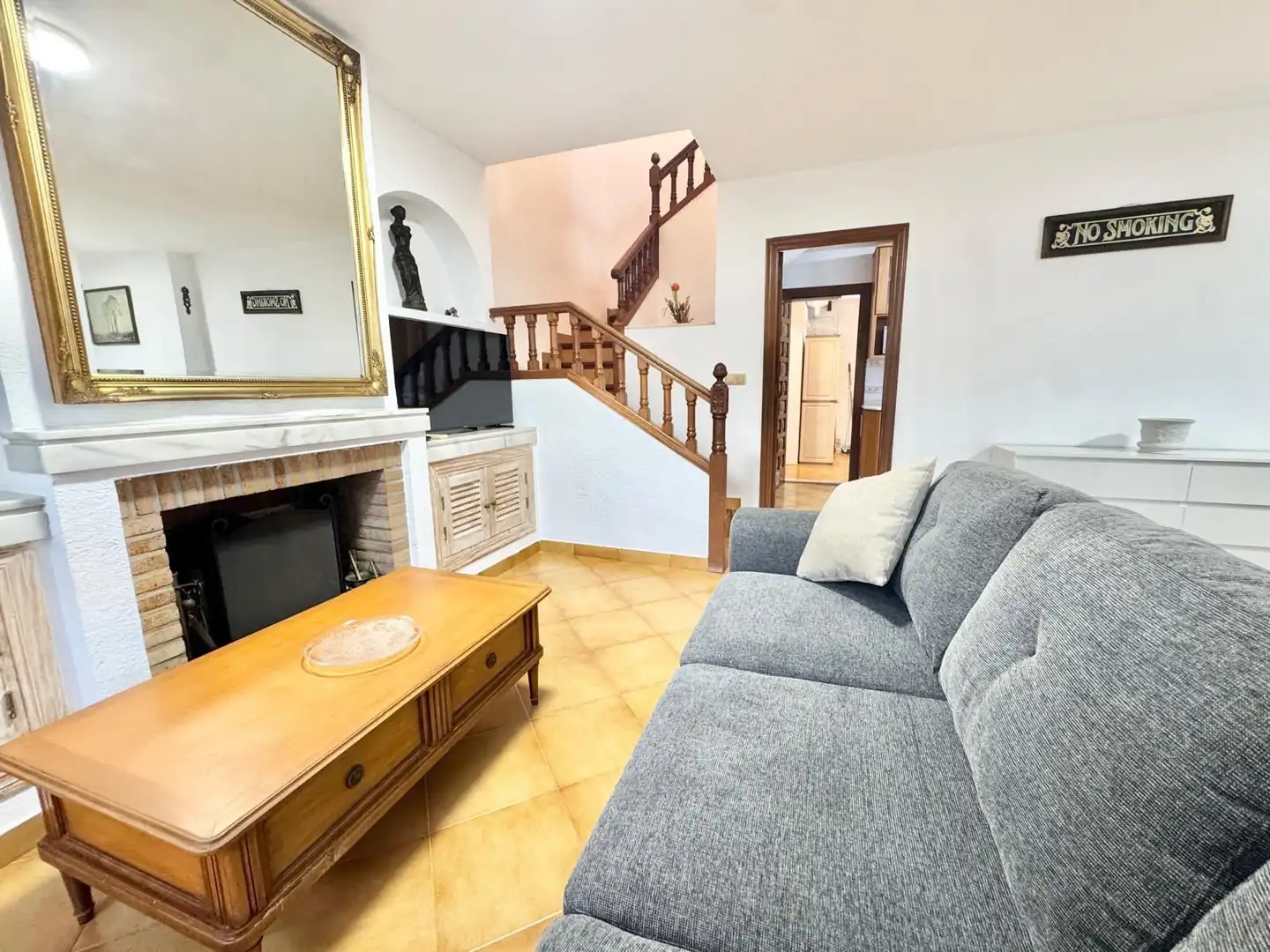 Sala d'estar de Casa o xalet de lloguer en Orihuela amb Aire condicionat, Calefacció i Terrassa