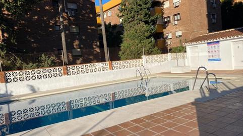 Foto 2 de Apartamento en venta en Blas Infante, 27, Arroyo de la Miel, Benalmádena
