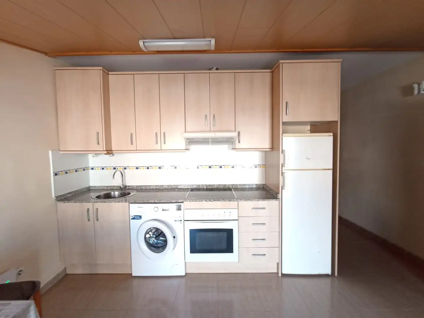 Cuina de Pis en venda en La Canonja amb Terrassa, Traster i Forn