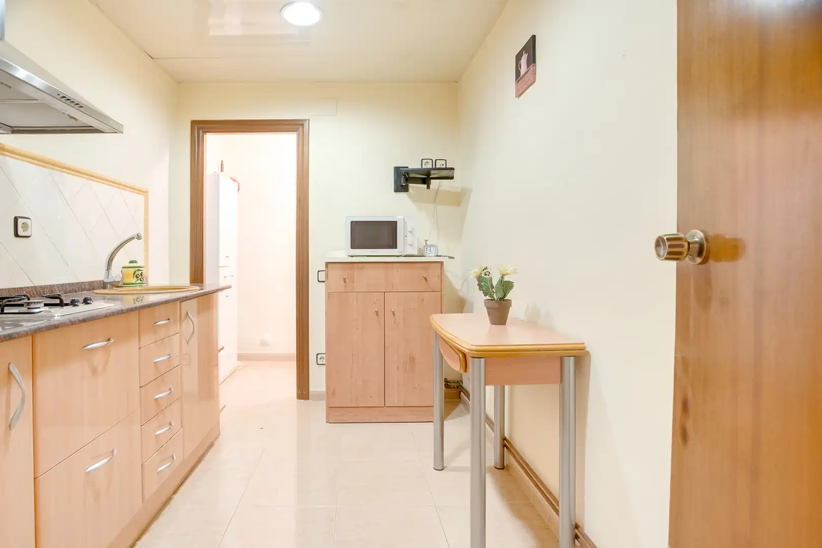 Kitchen of Flat for sale in L'Hospitalet de Llobregat