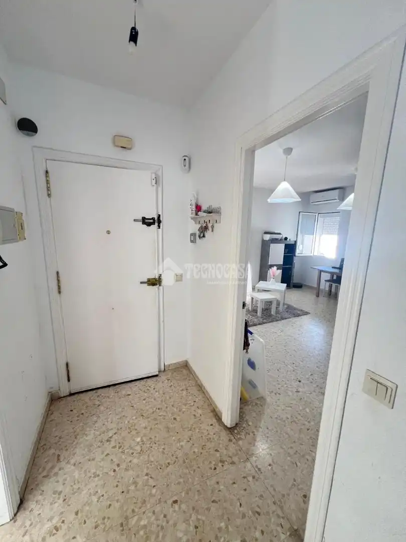 Wohnung zum Verkauf in Alhaurín El Grande mit Balkon