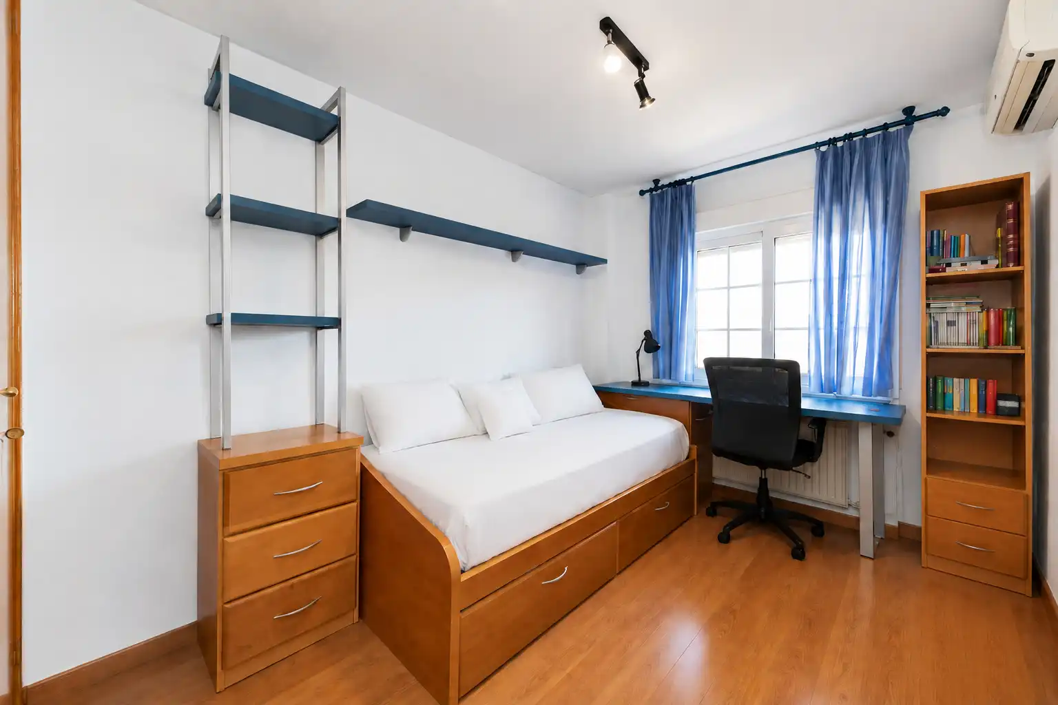 Habitación de Casa o chalet en venta en Madrid con Aire acondicionado, Calefacción y Horno