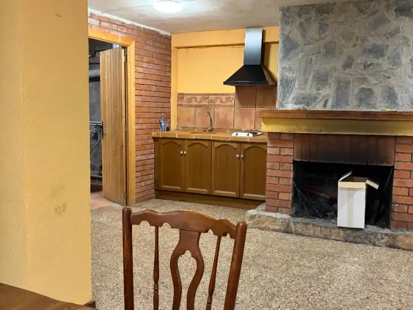 Kitchen of Houses for rent in Ballobar, Huesca