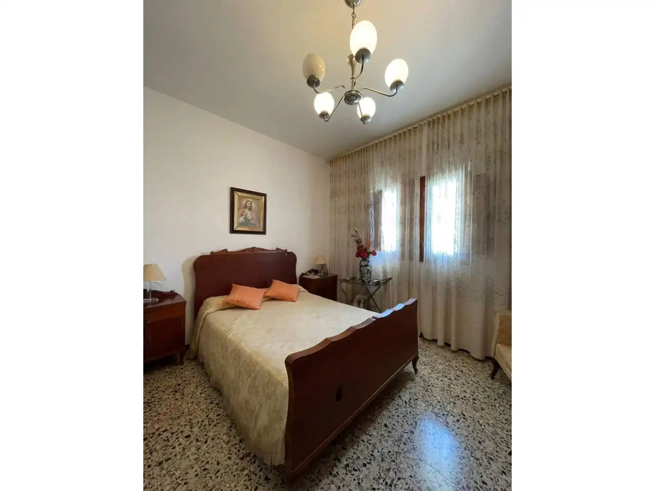 Houses for sale in Calle Covadonga, 93, Los Quintana - Piso Firme