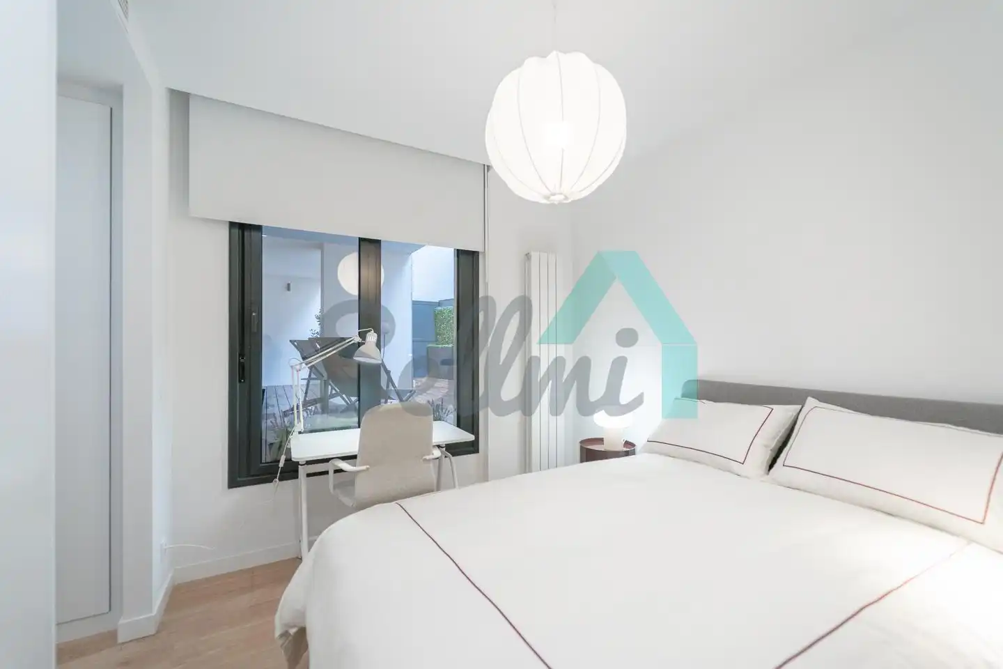 Wohnung zur Miete in Cervantes, Plaza de América