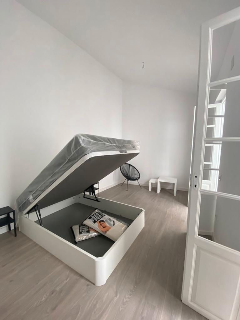 Bedroom of Flat to rent in Badajoz Capital  with Air Conditioner, Terrace and Furnished