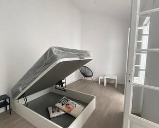 Bedroom of Flat to rent in Badajoz Capital  with Air Conditioner, Terrace and Furnished