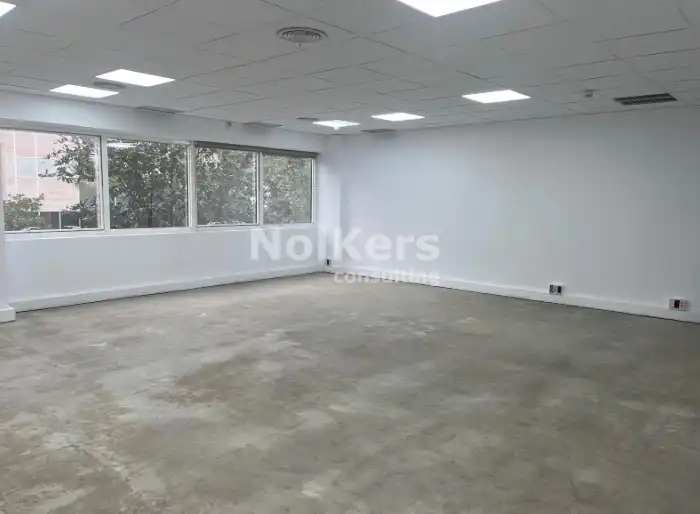 Office space with lift to rent in Almeda - El Corte Inglés, imagen 3