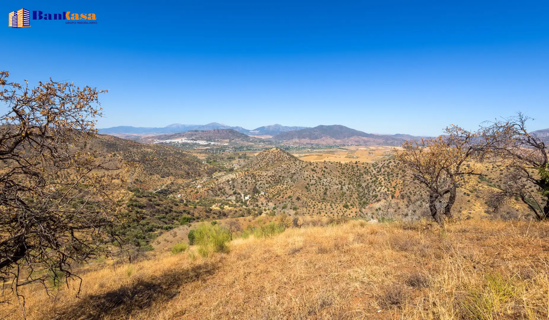 Finca rústica en venta en Álora con Jardín privado y Trastero