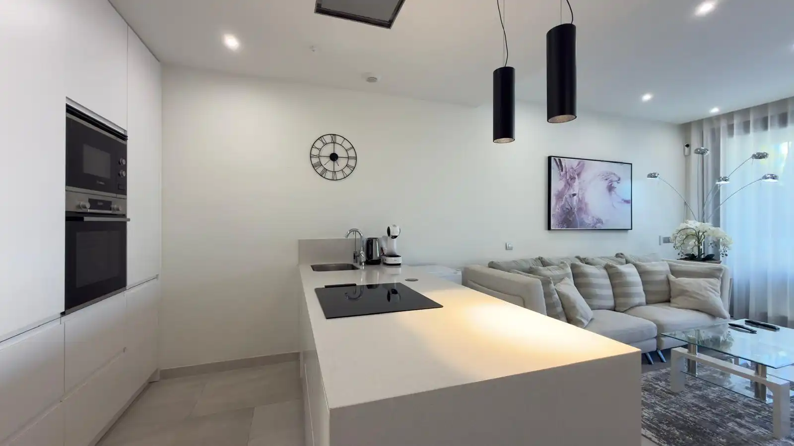 Cocina de Casa o chalet de alquiler en Finestrat con Aire acondicionado, Calefacción y Jardín privado