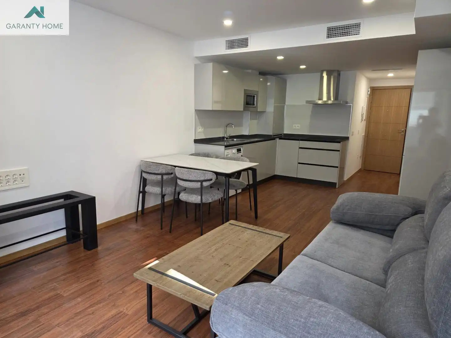 Living room of Flat for rent in Rincón de la Victoria  with Air Conditioner, Heating and Terrace
